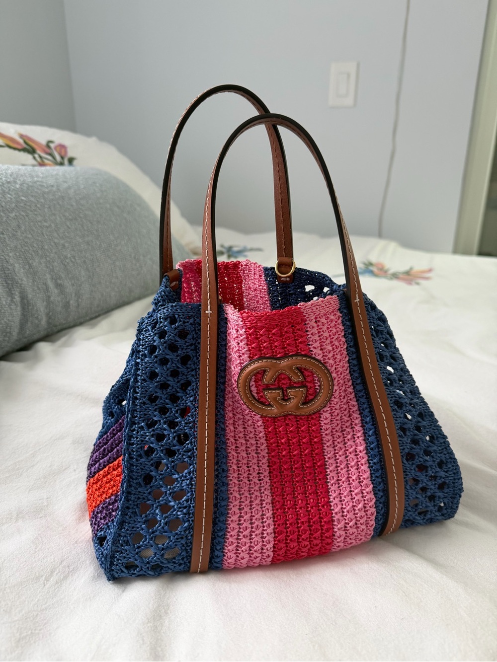 Gucci Small Interlocking G Dark Blue & Pink Raffia Tote Bag